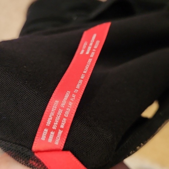 Ruby Ribbon Pleated Mesh Dress - Picture 8 of 9